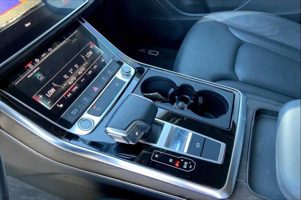 used 2022 Audi Q7 car, priced at $24,500