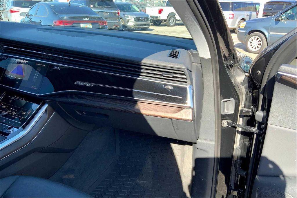 used 2022 Audi Q7 car, priced at $24,500