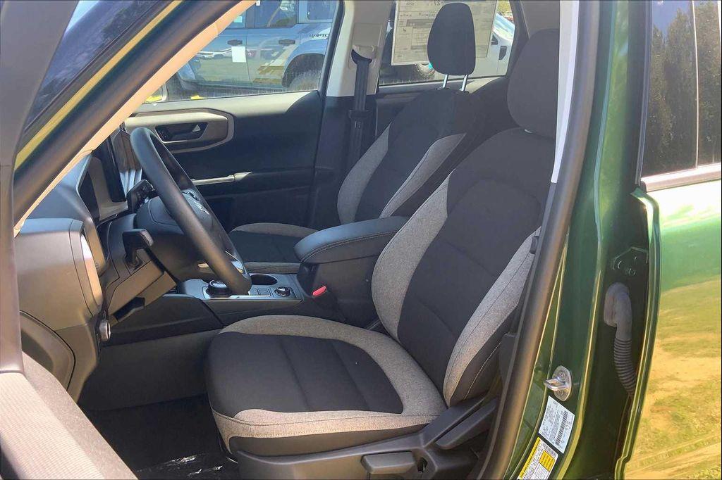 new 2025 Ford Bronco Sport car, priced at $33,611
