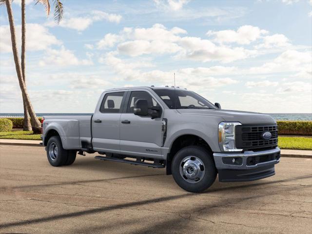 new 2025 Ford F-350 car, priced at $72,400