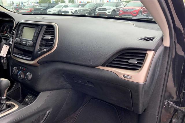 used 2016 Jeep Cherokee car, priced at $8,900