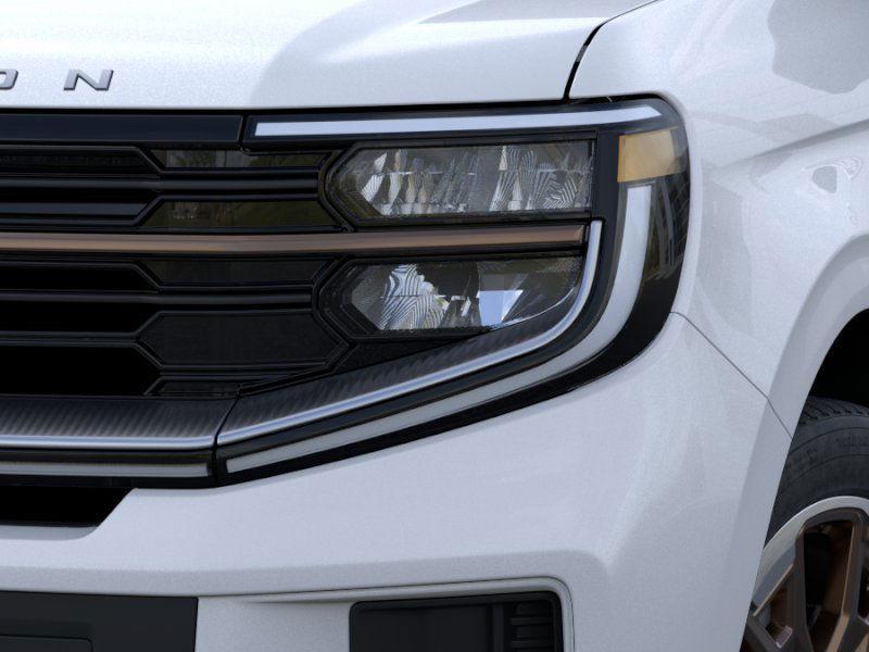 new 2025 Ford Expedition car, priced at $89,115