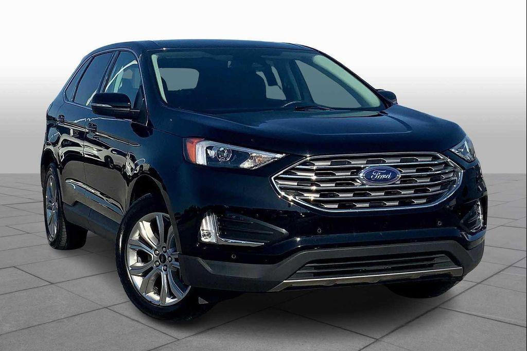 used 2024 Ford Edge car, priced at $26,900