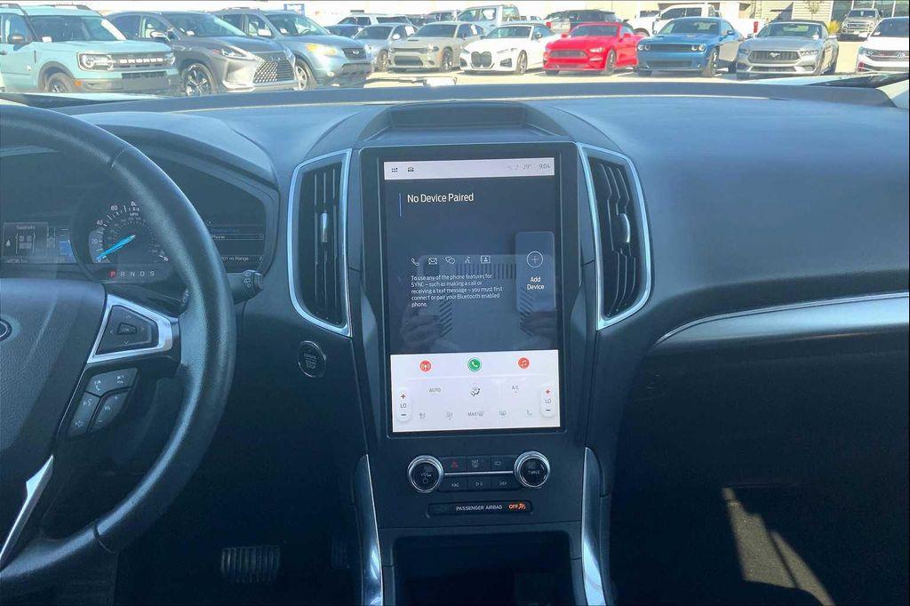 used 2024 Ford Edge car, priced at $26,900