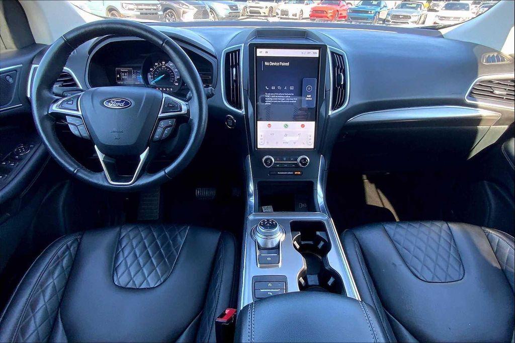 used 2024 Ford Edge car, priced at $26,900