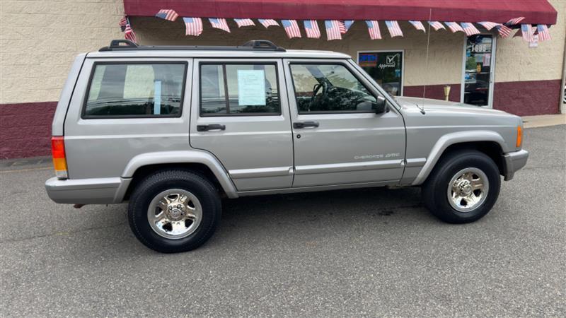 used 2000 Jeep Cherokee car, priced at $12,995