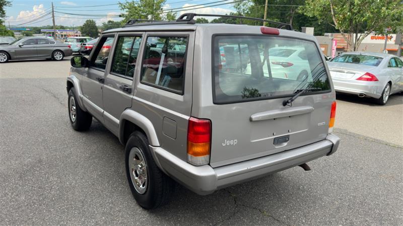 used 2000 Jeep Cherokee car, priced at $12,995