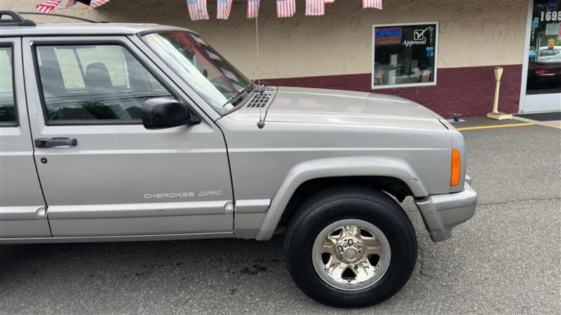 used 2000 Jeep Cherokee car, priced at $12,995