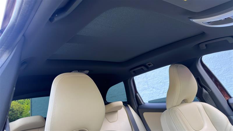 used 2015 Volvo XC60 car, priced at $11,995