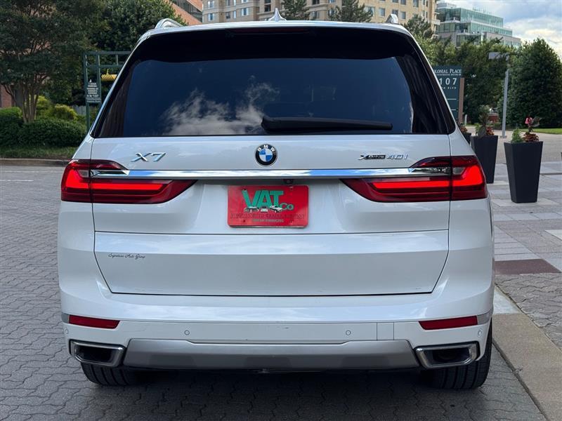 used 2020 BMW X7 car