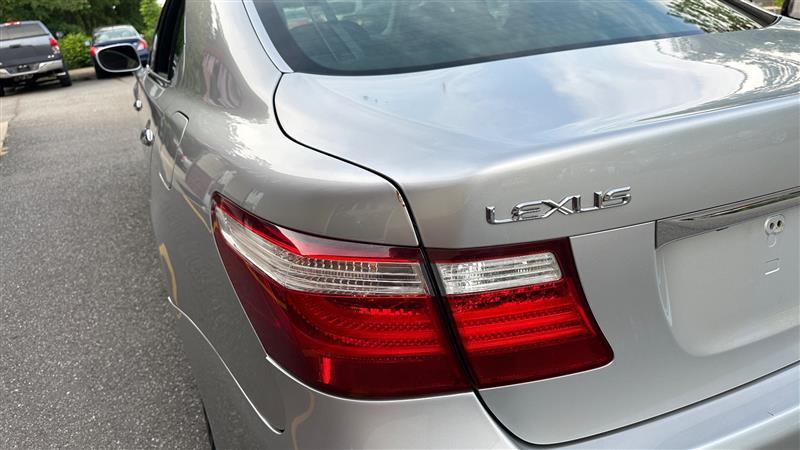 used 2007 Lexus LS 460 car, priced at $10,995