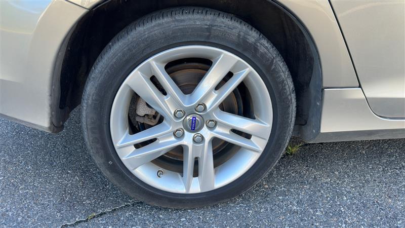 used 2015 Volvo S60 car, priced at $10,495