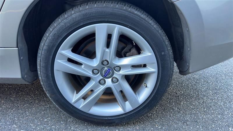 used 2015 Volvo S60 car, priced at $10,495