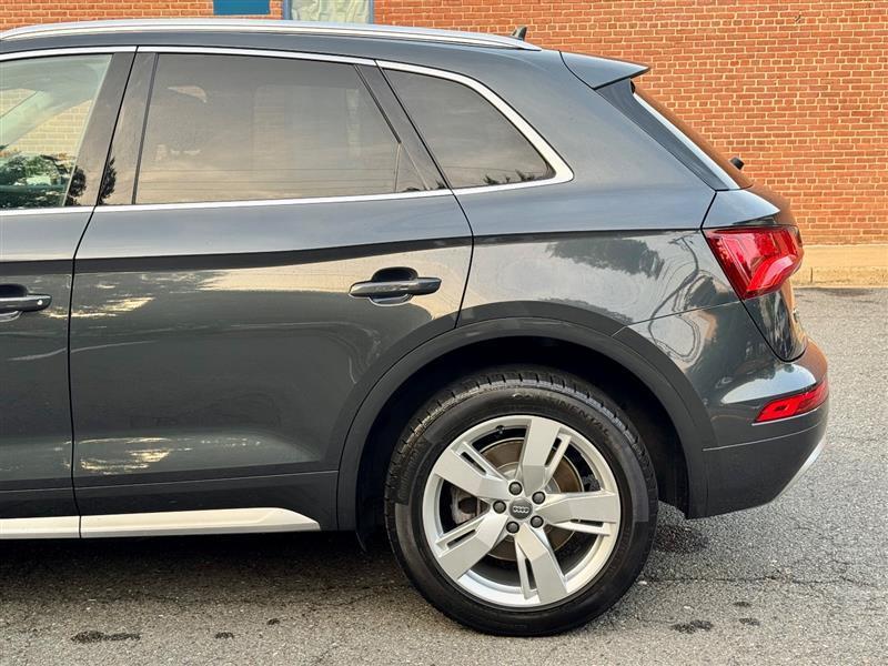 used 2018 Audi Q5 car