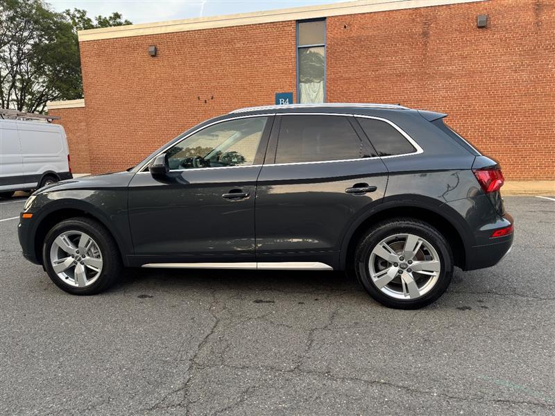 used 2018 Audi Q5 car