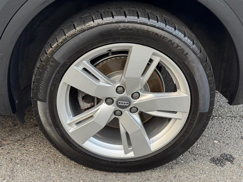 used 2018 Audi Q5 car