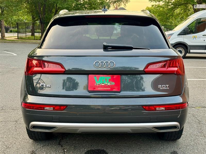 used 2018 Audi Q5 car