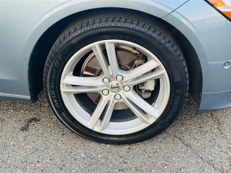 used 2018 Volvo S90 car