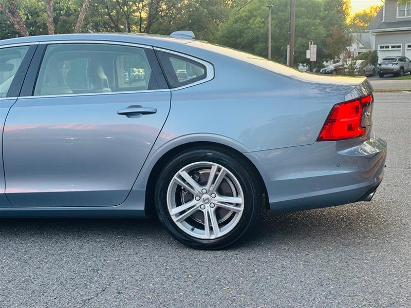 used 2018 Volvo S90 car