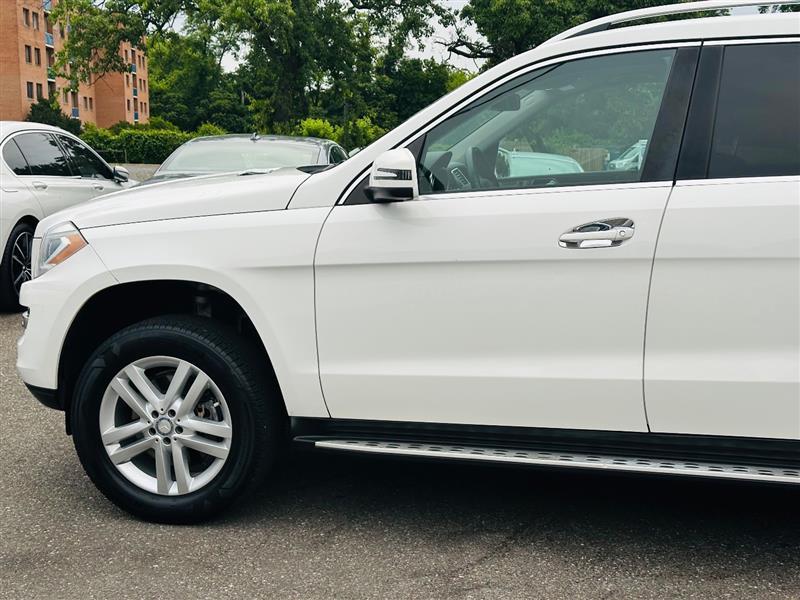 used 2016 Mercedes-Benz GL-Class car, priced at $17,995