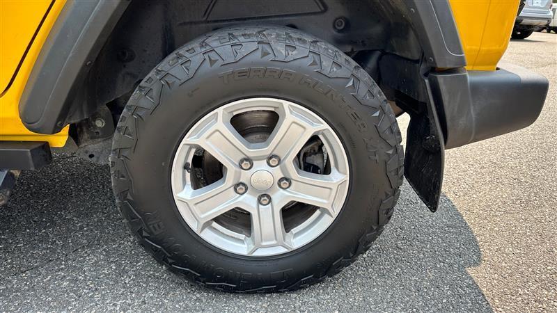 used 2021 Jeep Wrangler Unlimited car, priced at $24,995