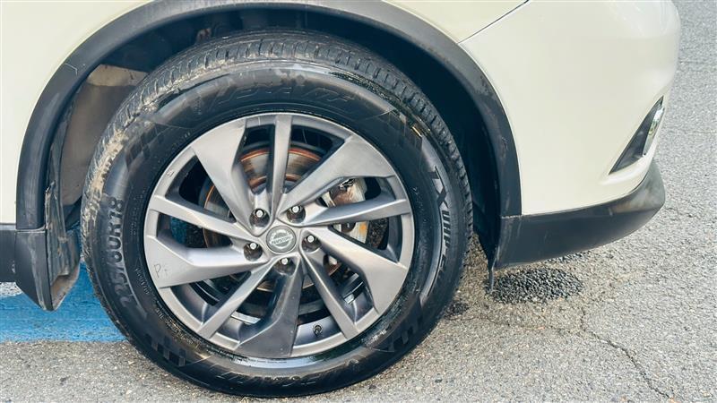 used 2016 Nissan Rogue car, priced at $9,995
