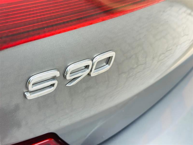 used 2018 Volvo S90 car