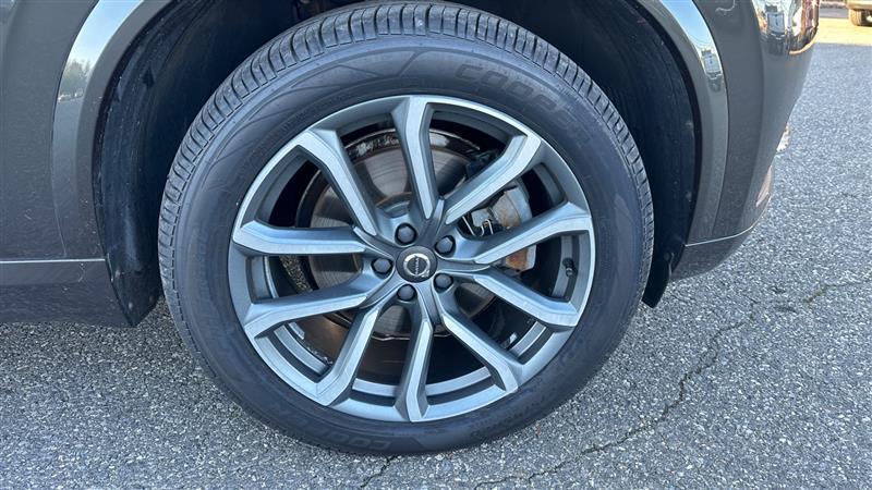 used 2018 Volvo XC90 car, priced at $19,995