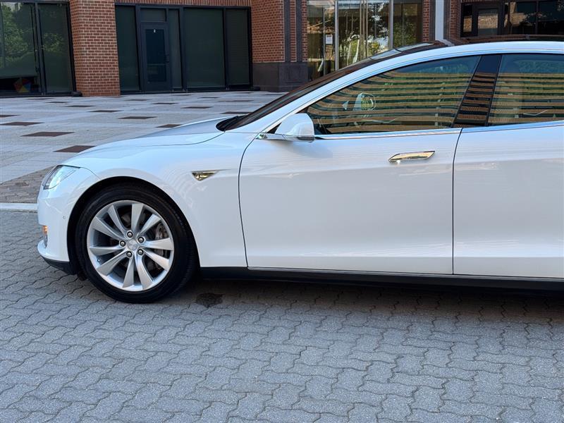 used 2015 Tesla Model S car