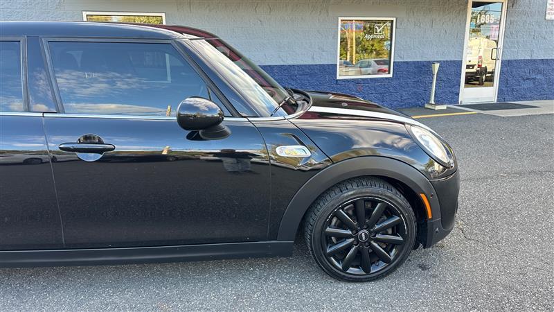 used 2018 MINI Hardtop car, priced at $15,595