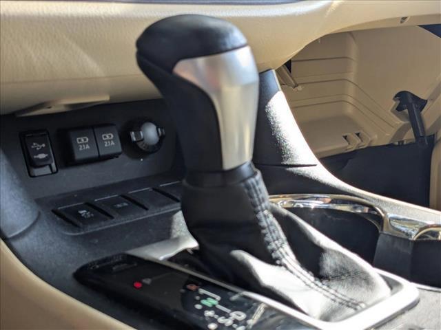 used 2019 Toyota Highlander car, priced at $18,374