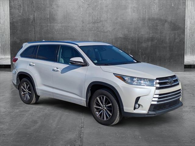 used 2017 Toyota Highlander car, priced at $24,991