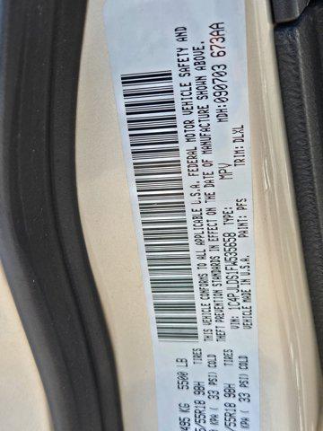 used 2015 Jeep Cherokee car, priced at $10,257