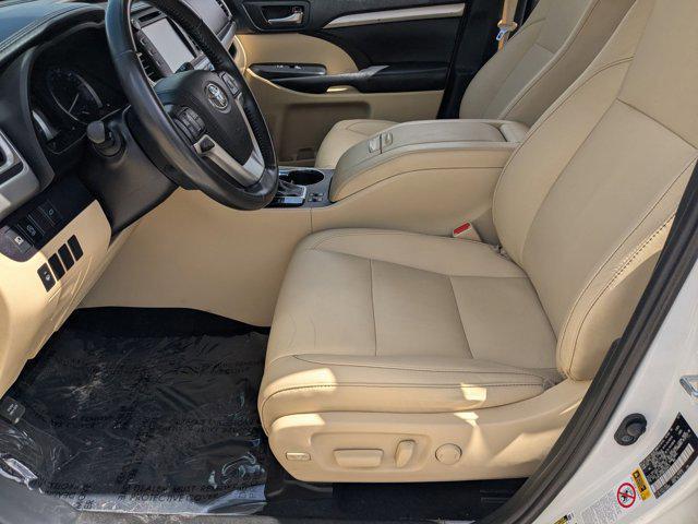 used 2019 Toyota Highlander car, priced at $15,771