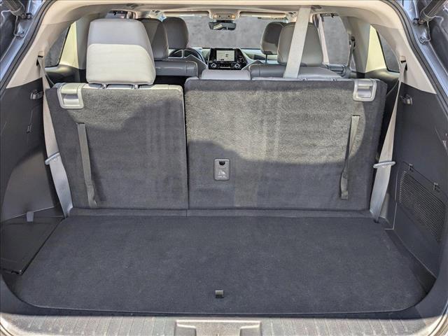 used 2023 Toyota Highlander car, priced at $31,886