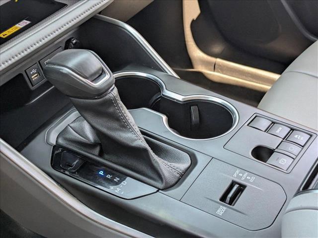 used 2023 Toyota Highlander car, priced at $31,886