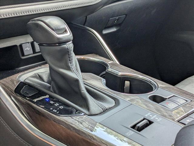 used 2021 Toyota Highlander Hybrid car, priced at $35,612