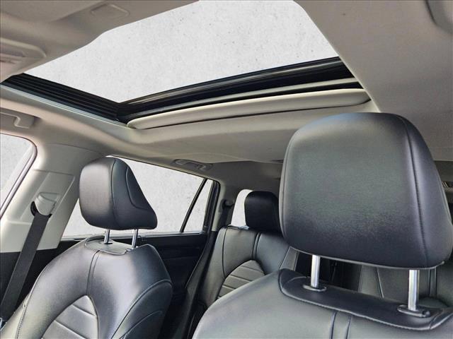 used 2024 Toyota Highlander car, priced at $33,548