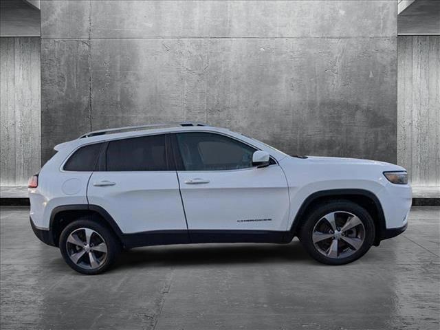 used 2020 Jeep Cherokee car, priced at $15,438