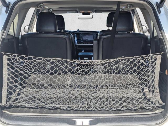 used 2017 Toyota Highlander car, priced at $22,963