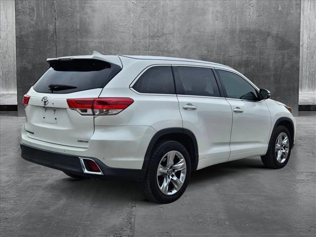 used 2018 Toyota Highlander car, priced at $25,998