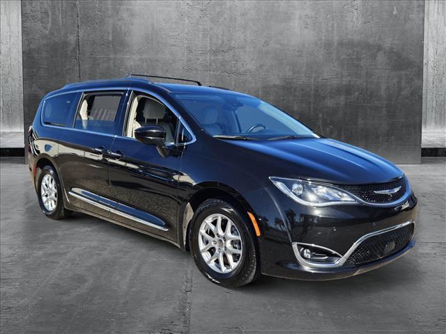 used 2020 Chrysler Pacifica car, priced at $18,632