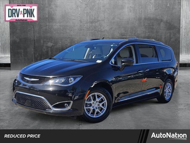 used 2020 Chrysler Pacifica car, priced at $18,632