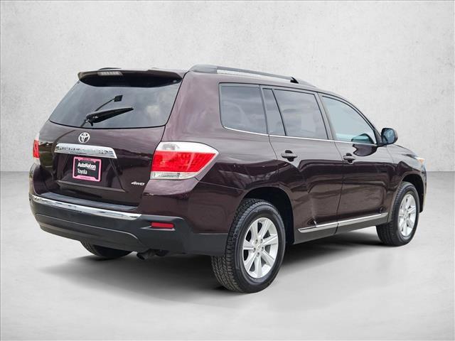 used 2012 Toyota Highlander car, priced at $12,498