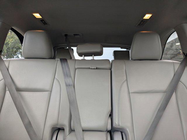 used 2018 Toyota Highlander car, priced at $25,300