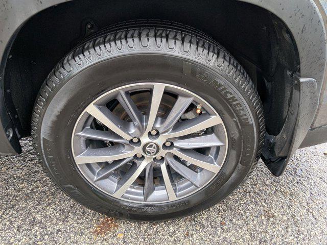 used 2018 Toyota Highlander car, priced at $25,300