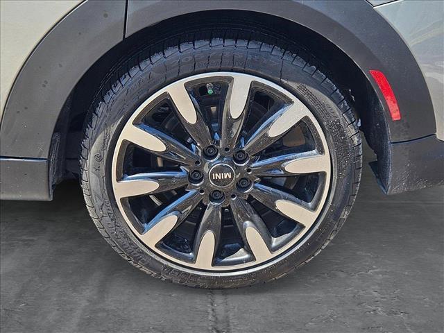 used 2024 MINI Hardtop car, priced at $27,992