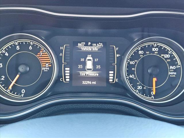 used 2020 Jeep Cherokee car, priced at $18,399