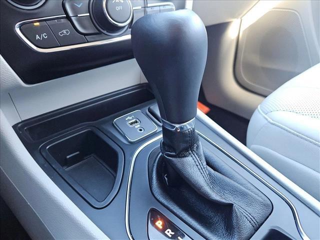 used 2020 Jeep Cherokee car, priced at $18,399