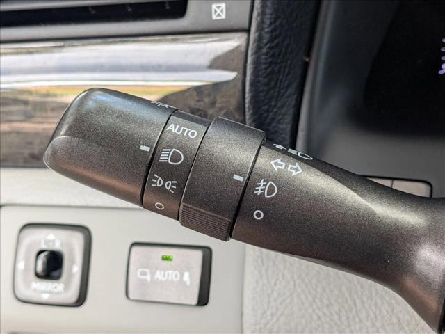 used 2011 Lexus LS 460 car, priced at $11,370